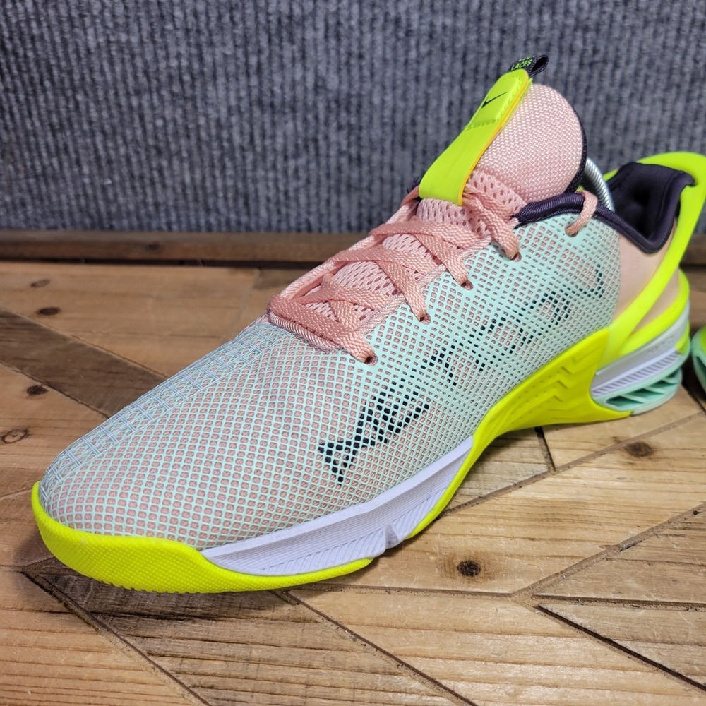 Nike Metcon 8 Flyease Womens 10.5 Training Shoes Arctic Orange Volt Pink Yellow - Picture 4 of 13